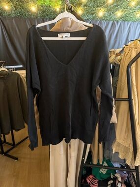 American Apparel Black V-Neck Knit Sweater A071